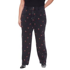 🆕 Forever 21+ Plus-Size Cherry Embroidered Jeans
